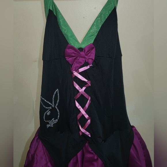 Play Boy Witch Costume - Picture 8 of 15